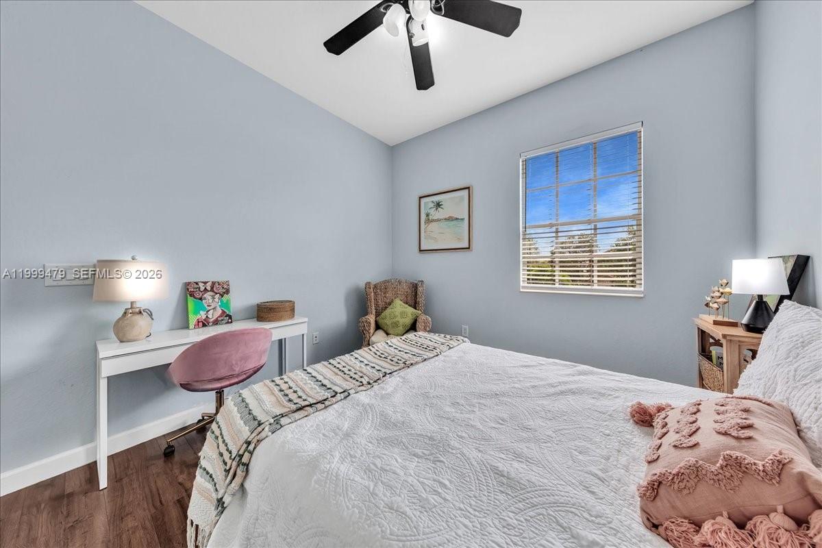 CYPRESS POINTE IV AT HERO - Residential