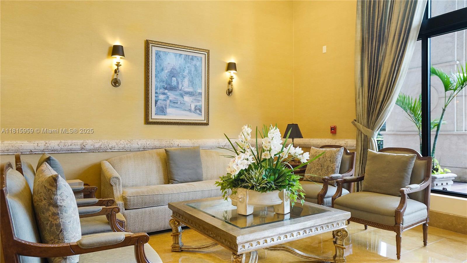 COLONNADE AT DADELAND SE - Residential