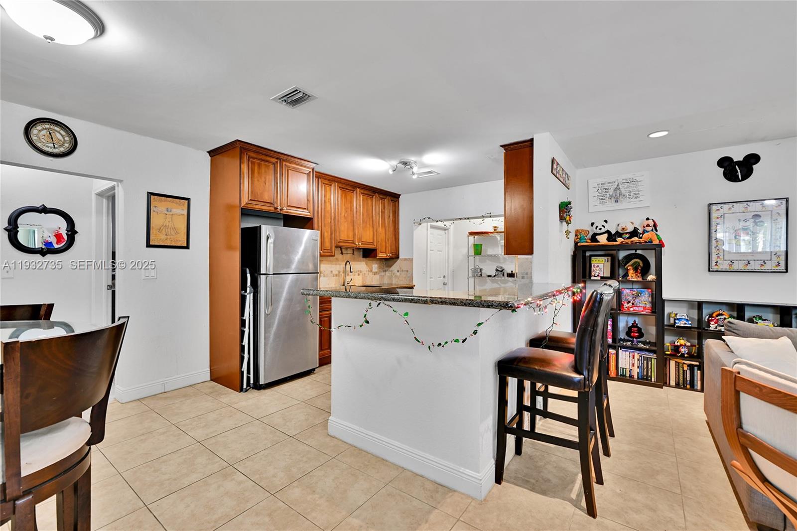 SUNRISE GOLF VILLAGE SEC - Residential