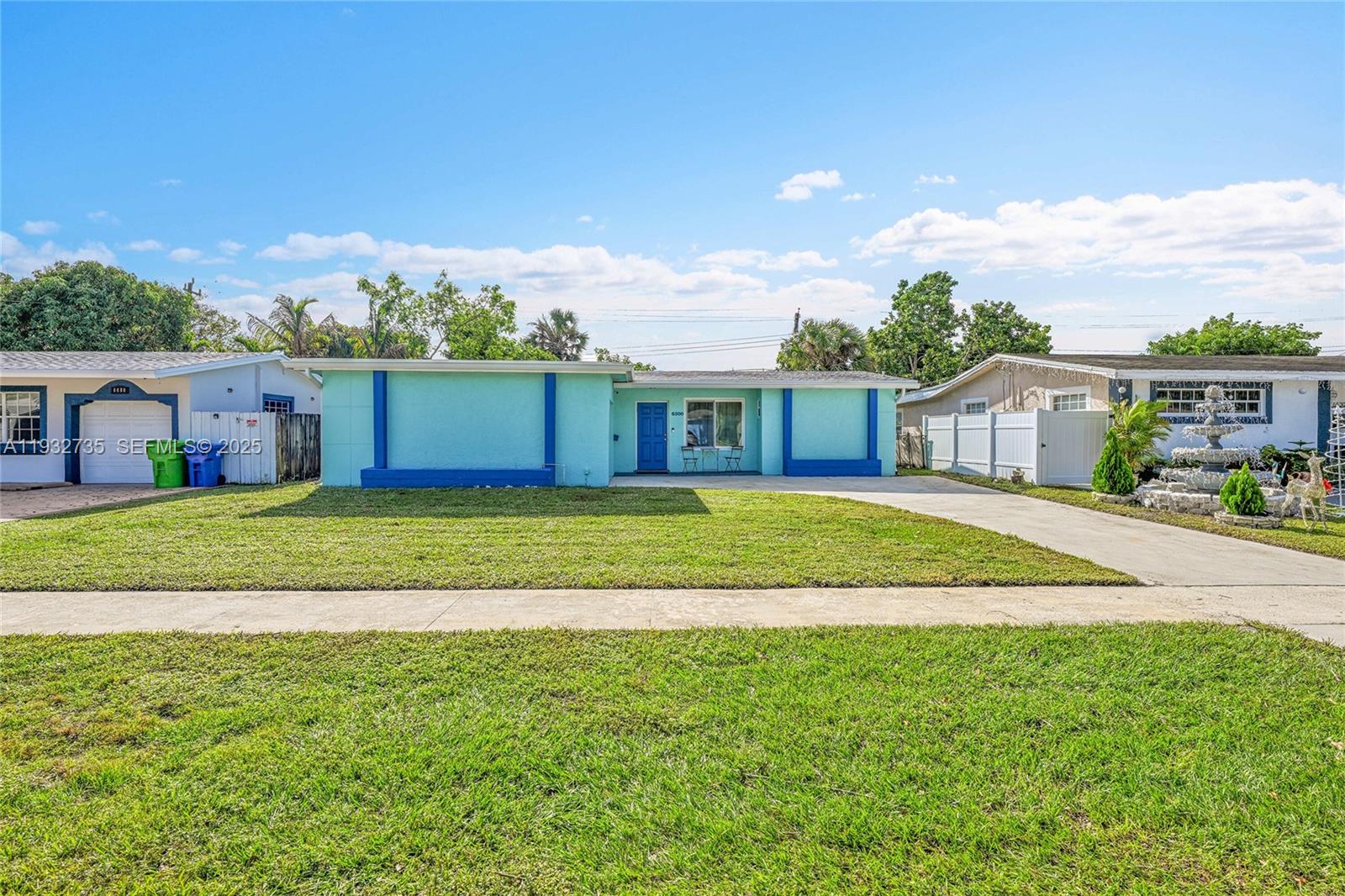 SUNRISE GOLF VILLAGE SEC - Residential