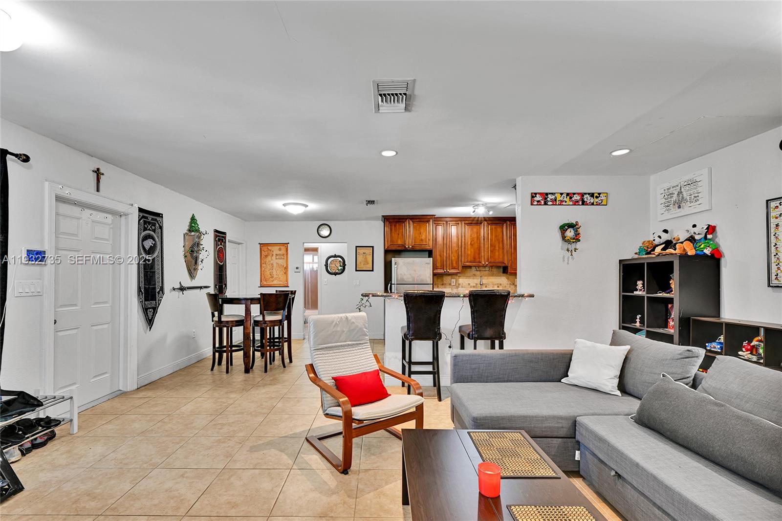 SUNRISE GOLF VILLAGE SEC - Residential