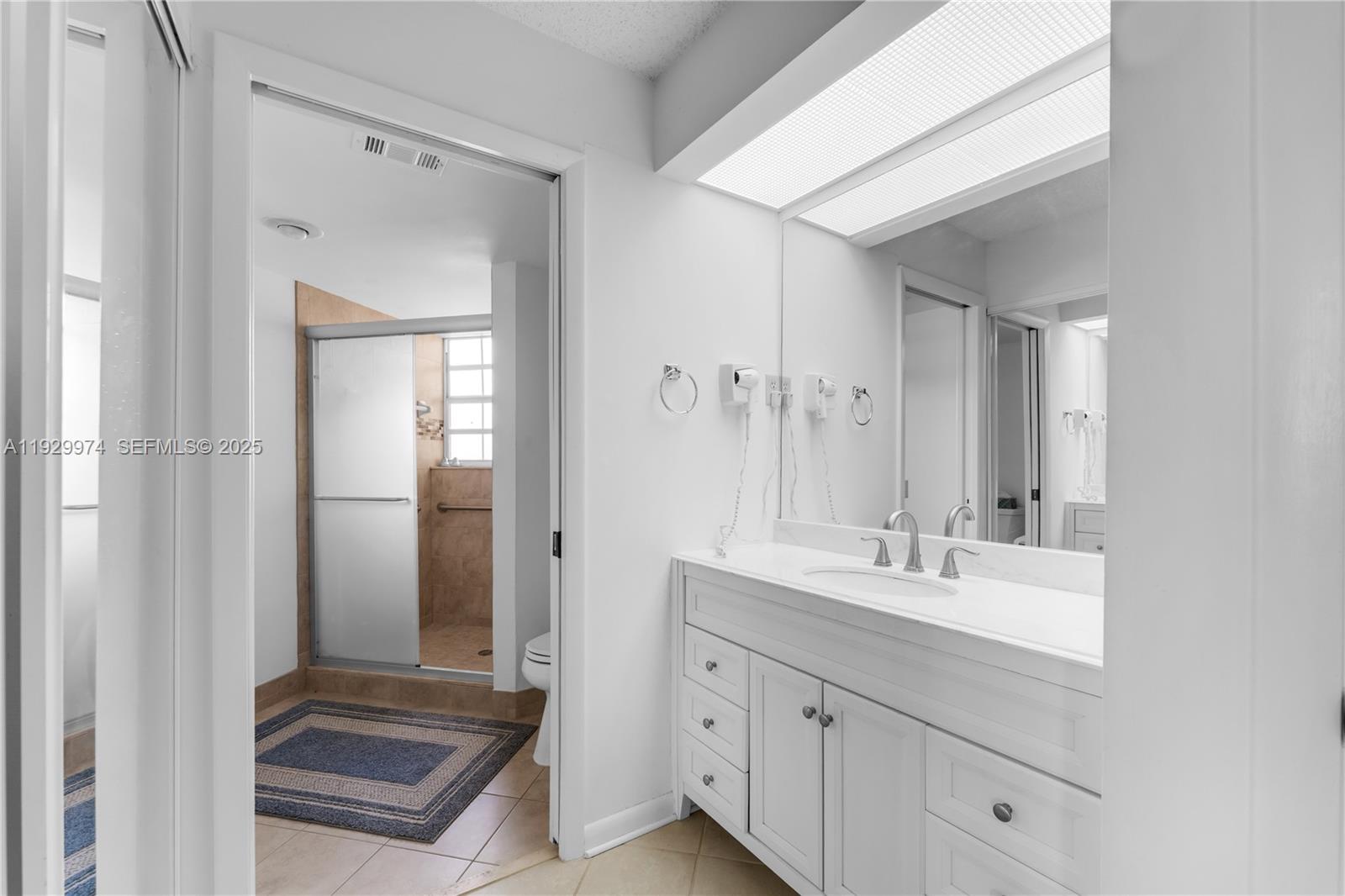 KEYS GATE CONDO NO SEVEN - Residential