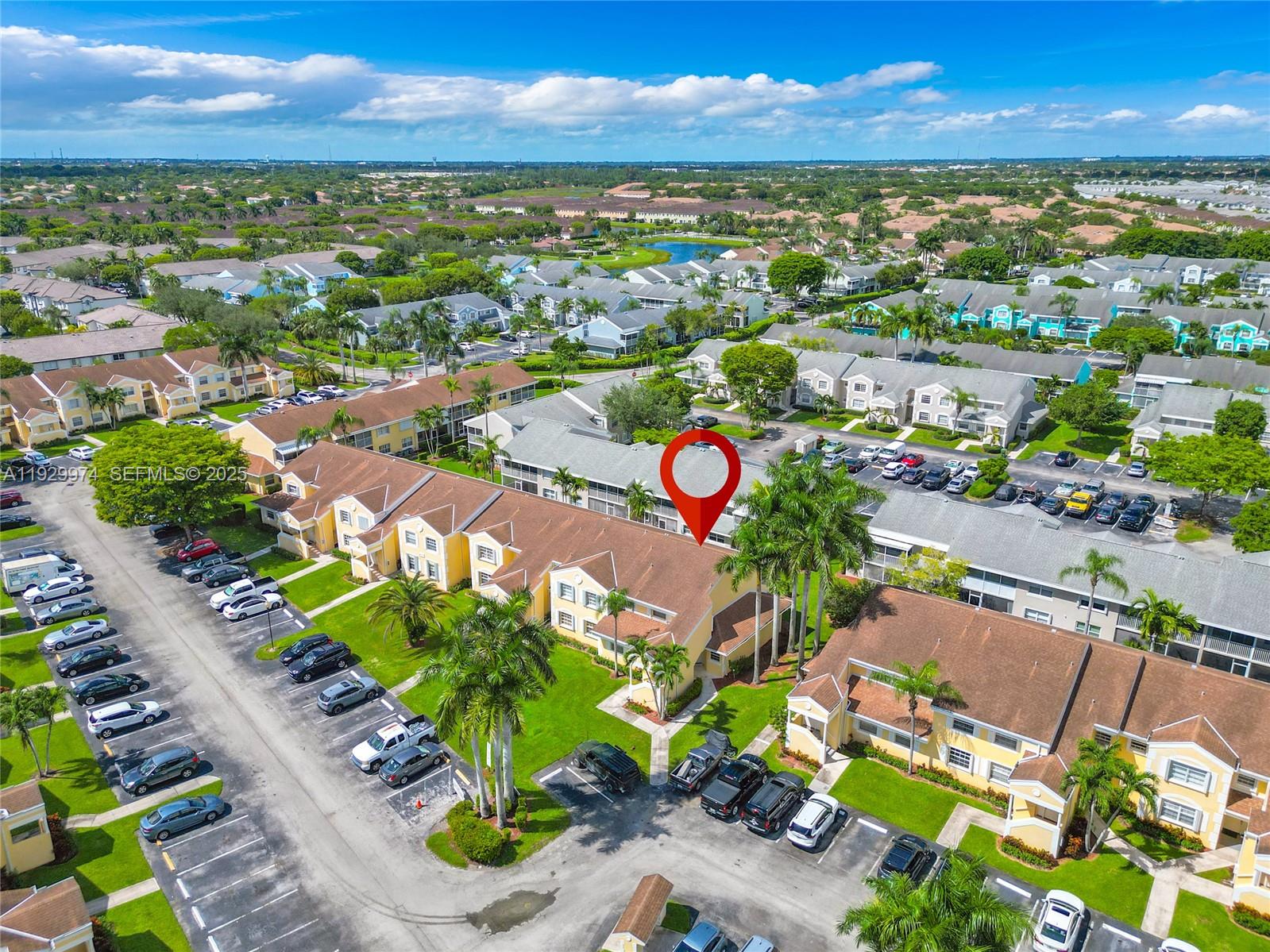 KEYS GATE CONDO NO SEVEN - Residential