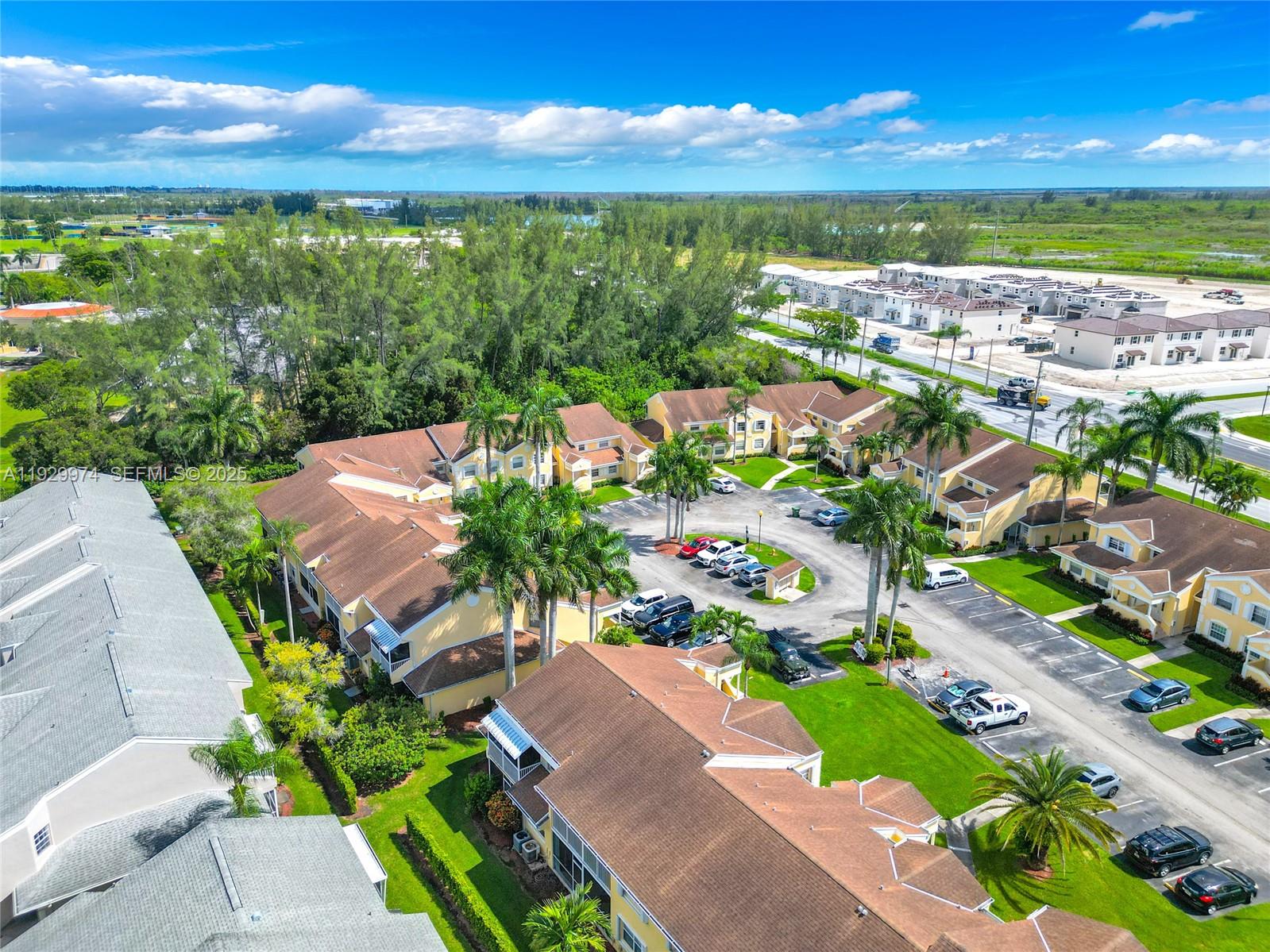 KEYS GATE CONDO NO SEVEN - Residential