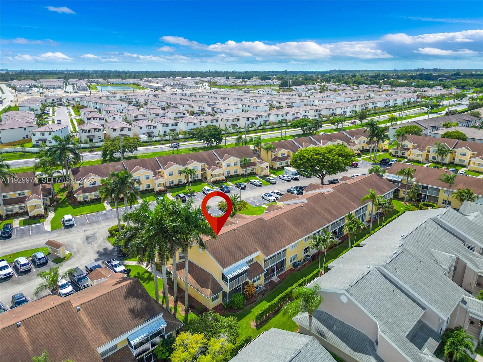 KEYS GATE CONDO NO SEVEN - Residential