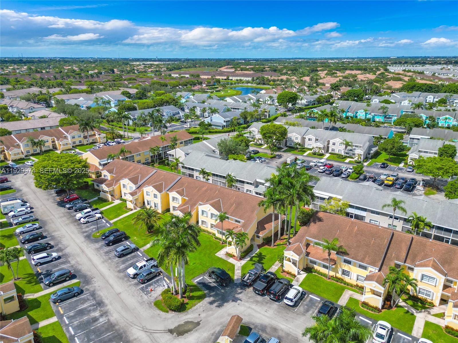 KEYS GATE CONDO NO SEVEN - Residential