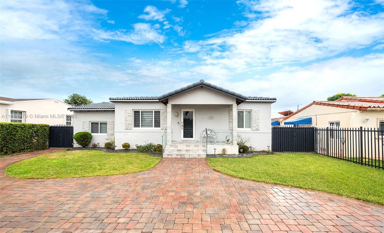 941 NW 40th Ave