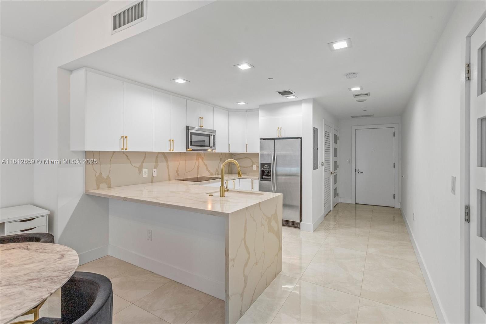 1060 Brickell Ave 2015