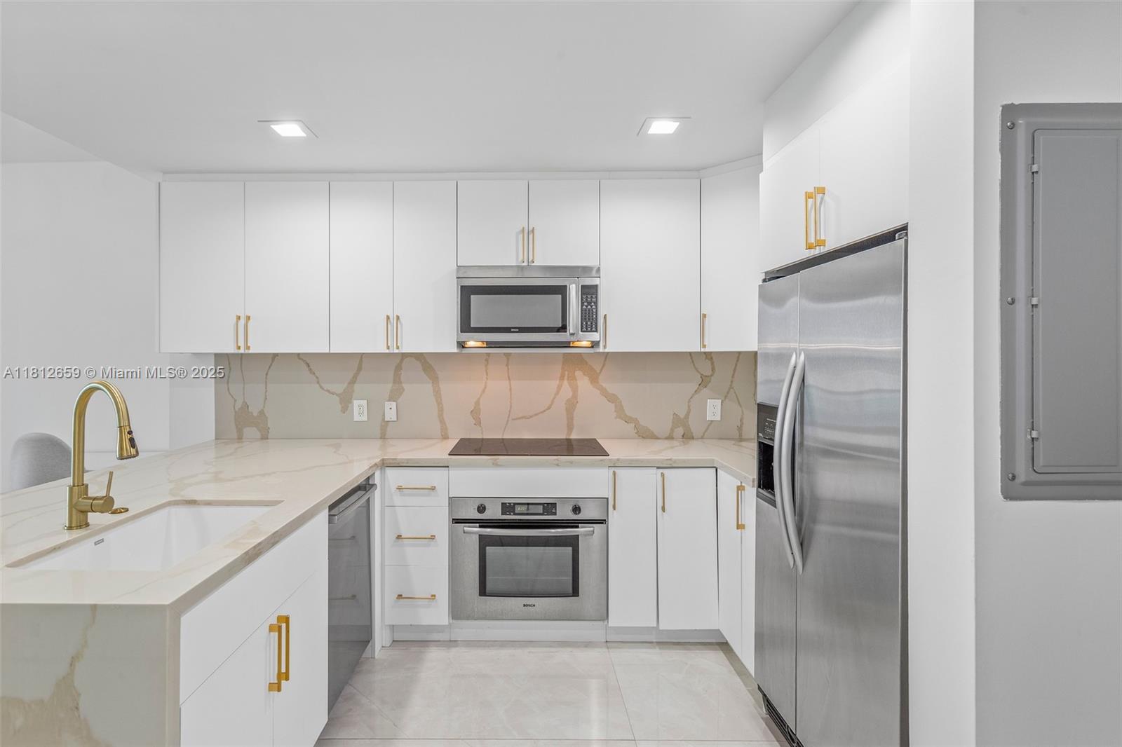 1060 Brickell Ave 2015