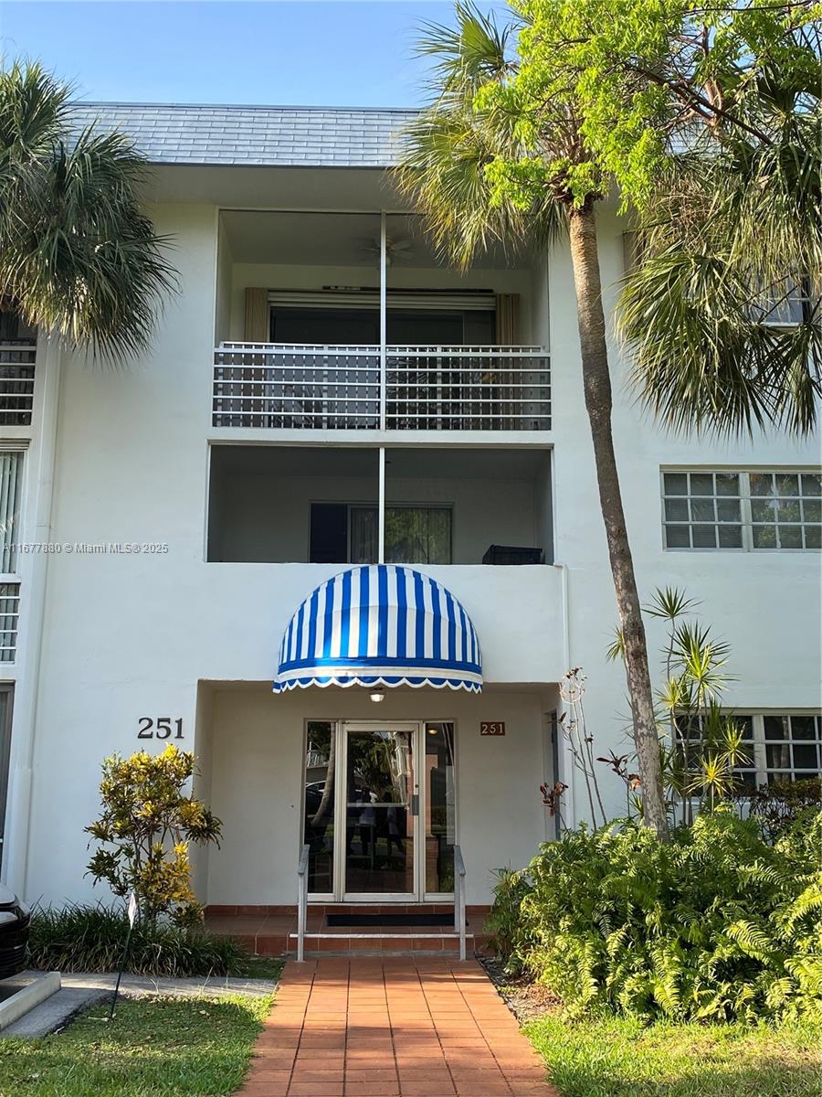 Corner unit with updated bathrooms, ceramic floors with new kitchen cabinets & new wood floors in the bedroom. Easy to show. Special monthly assessment of $84.58.