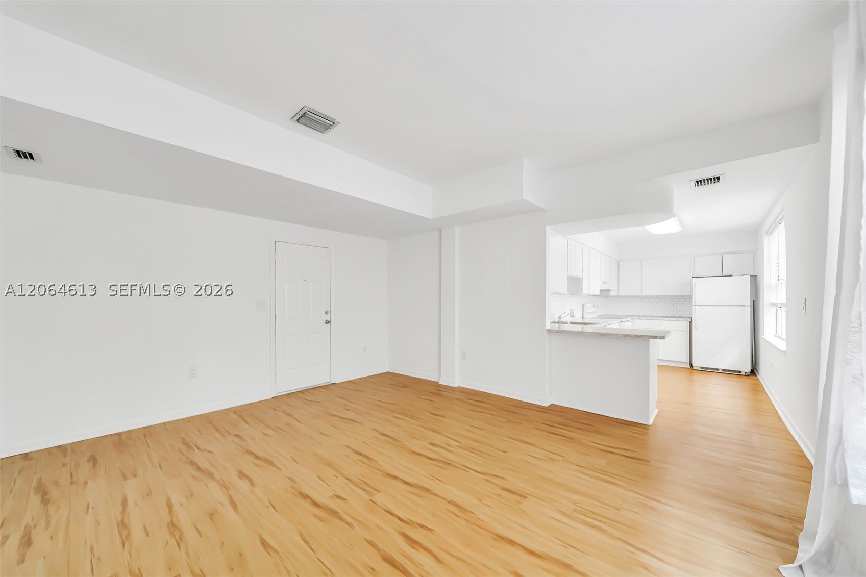 1051 Meridian Ave 1D