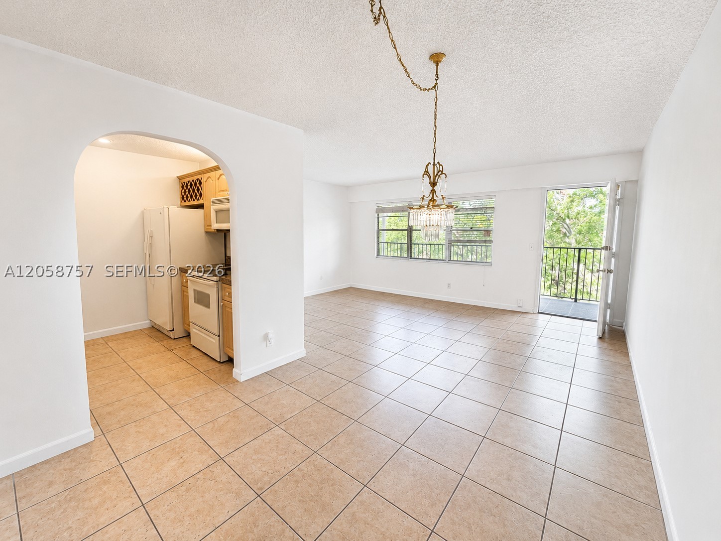 1301 SW 135th Ter 406J