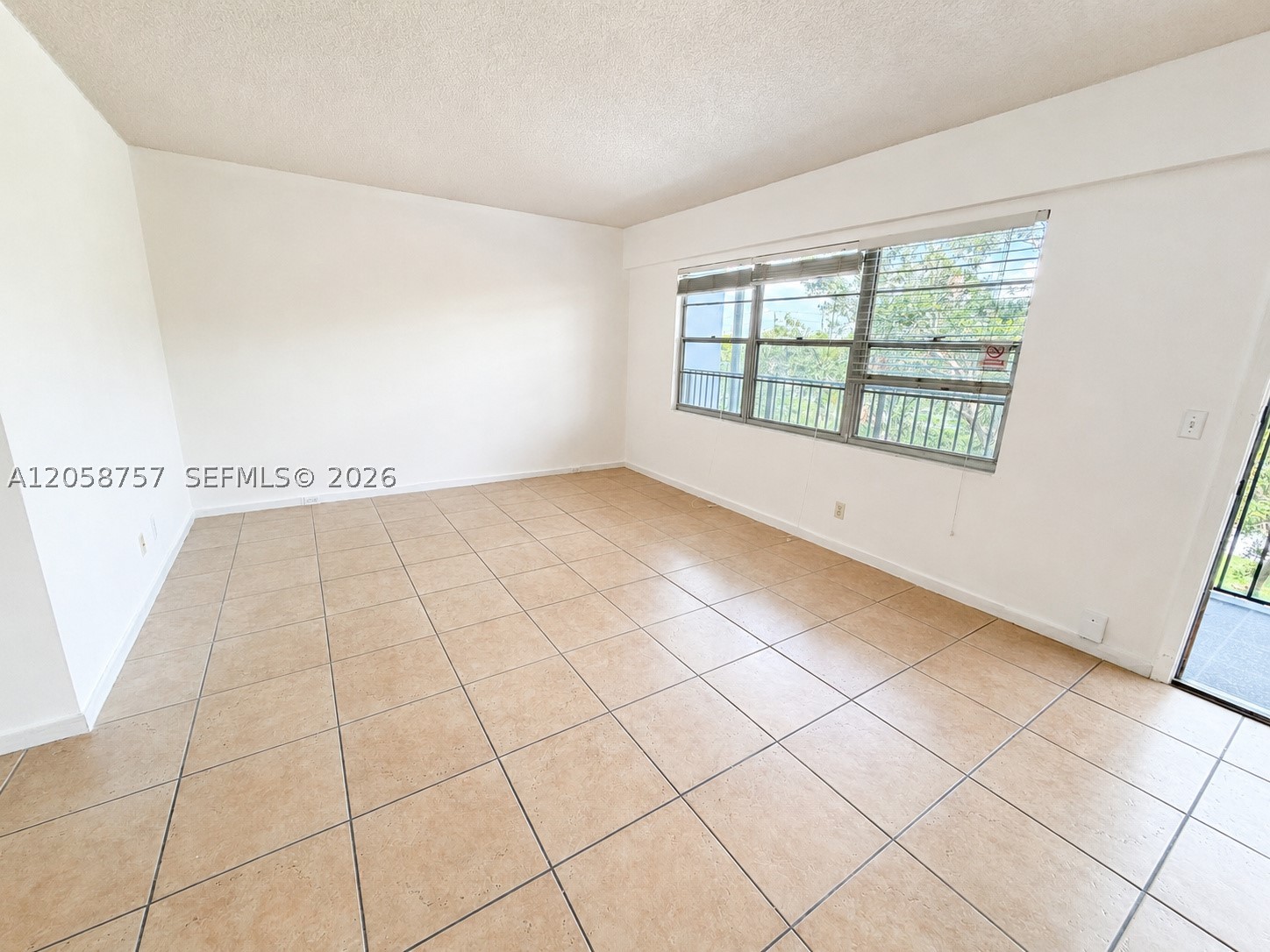 1301 SW 135th Ter 406J