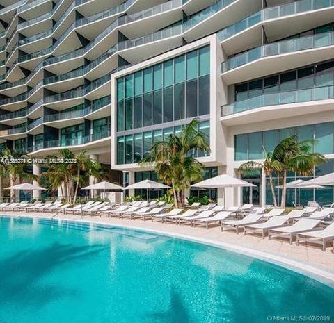 Condominium in Miami FL 460 28th St 32.jpg