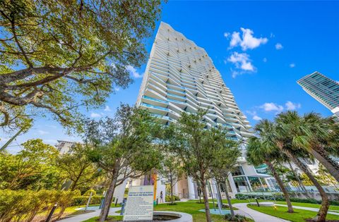 Condominium in Miami FL 460 28th St 40.jpg