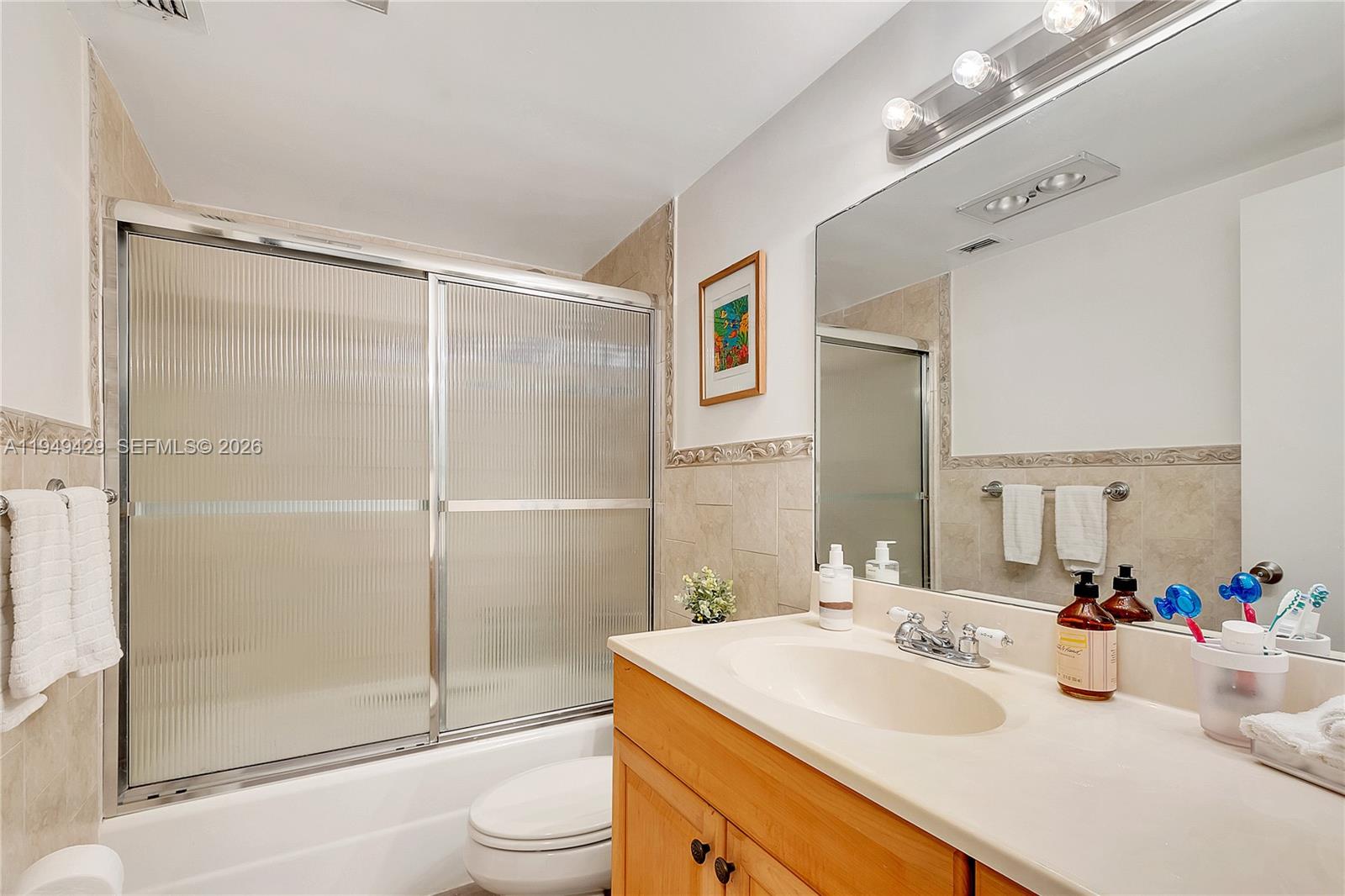 WELLINGTON TOWERS CONDO - Residential