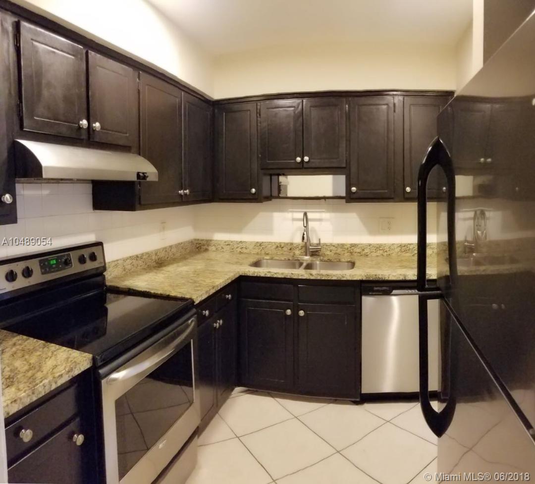 BROOKFIELD GARDENS 1 COND - Residential