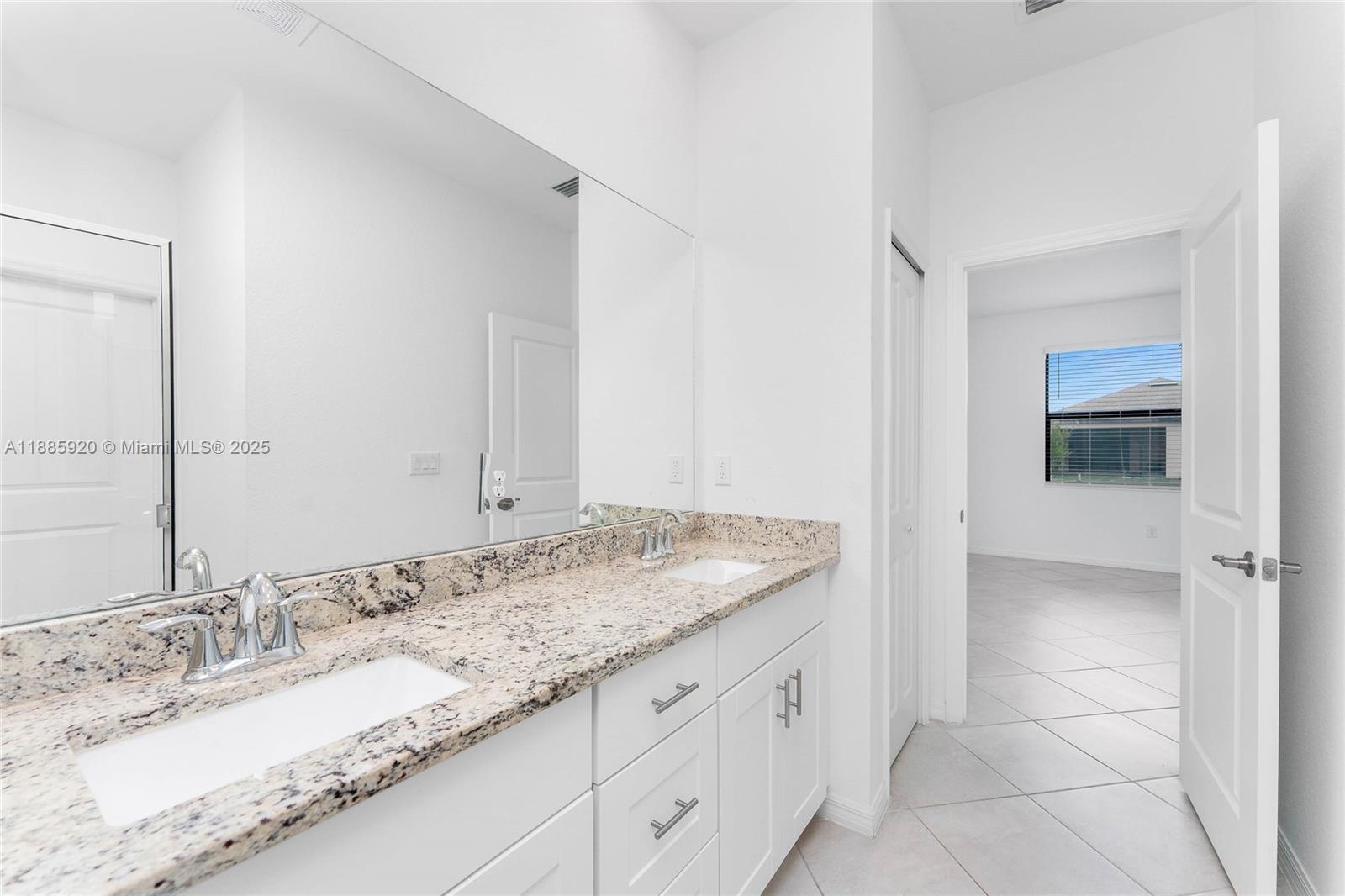 HAMMOKS AT WEST PORT - Residential