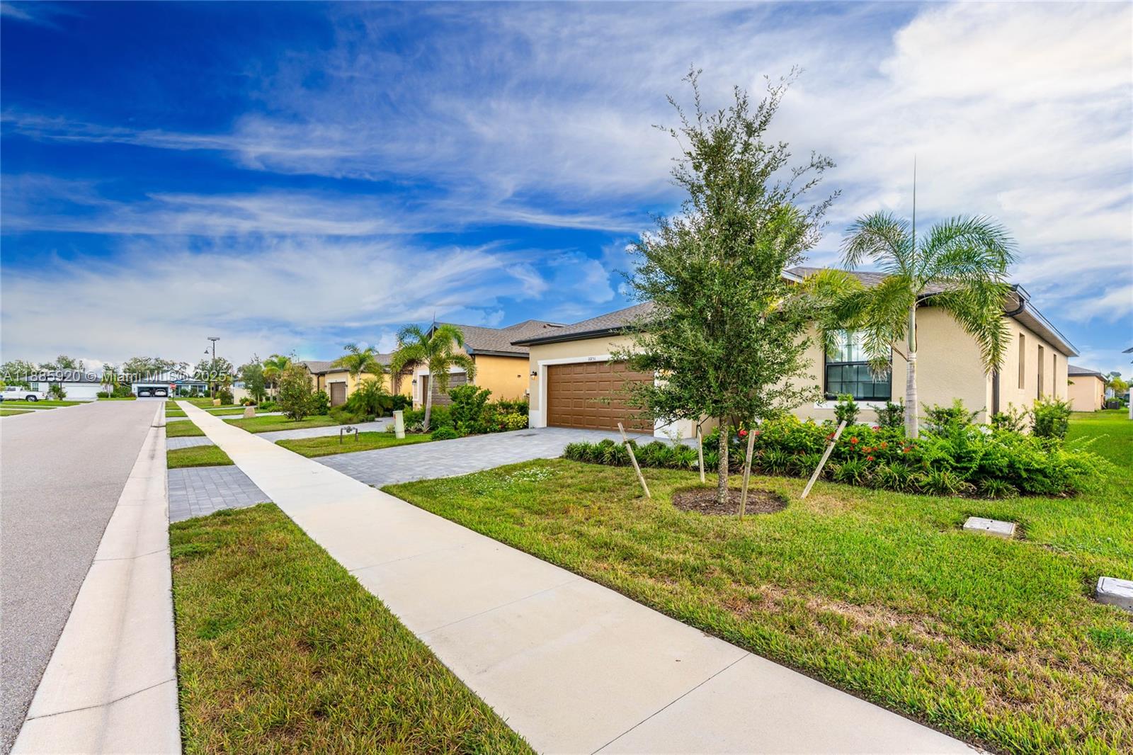 HAMMOKS AT WEST PORT - Residential