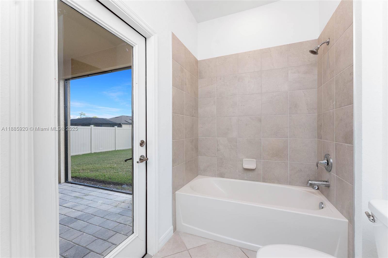 HAMMOKS AT WEST PORT - Residential