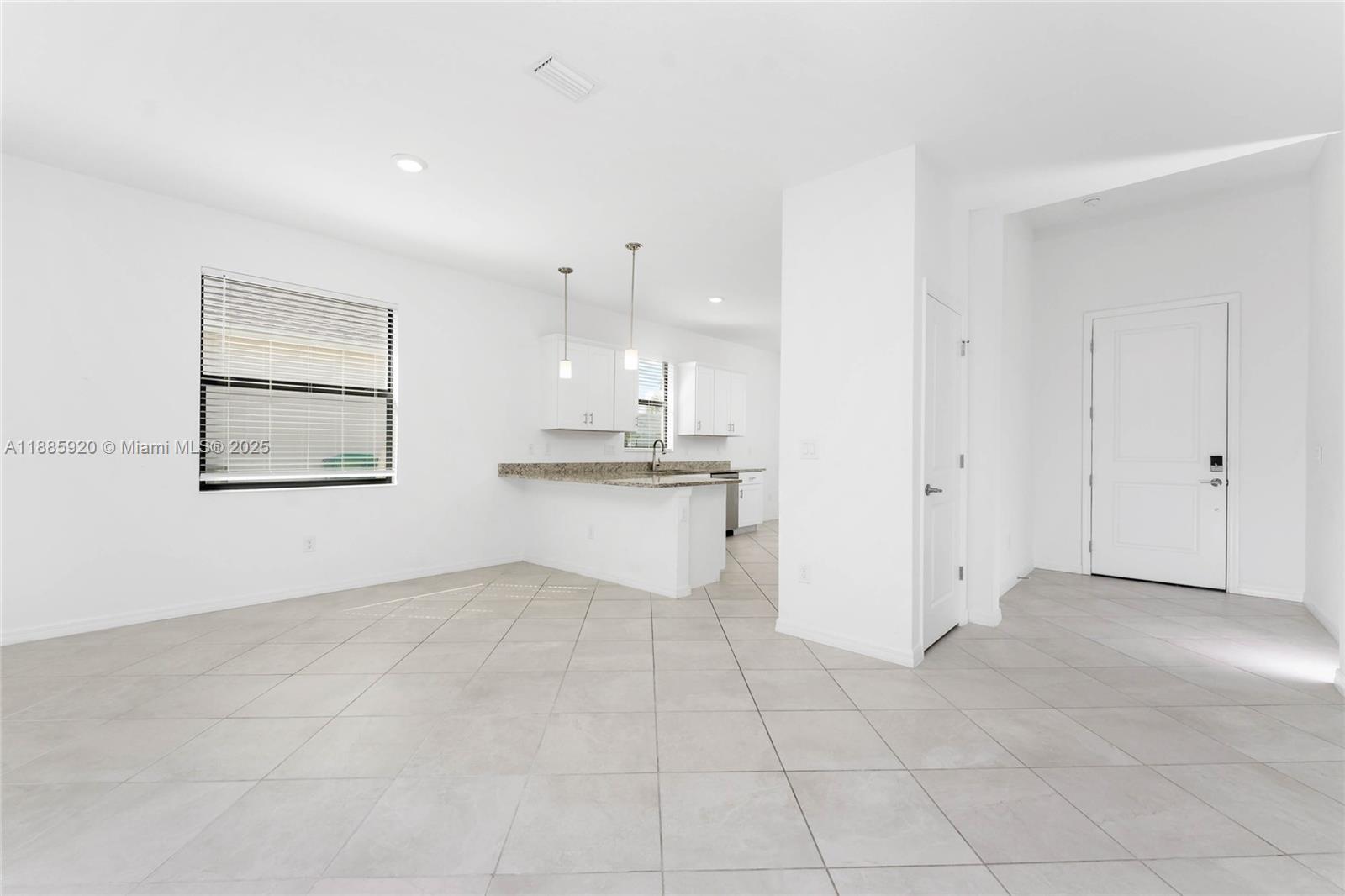 HAMMOKS AT WEST PORT - Residential