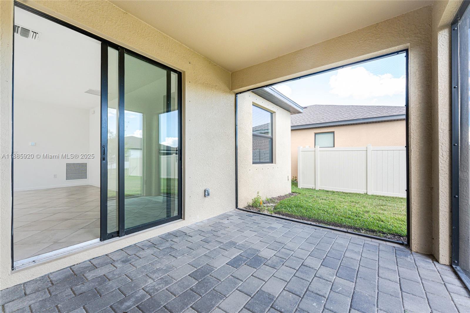 HAMMOKS AT WEST PORT - Residential