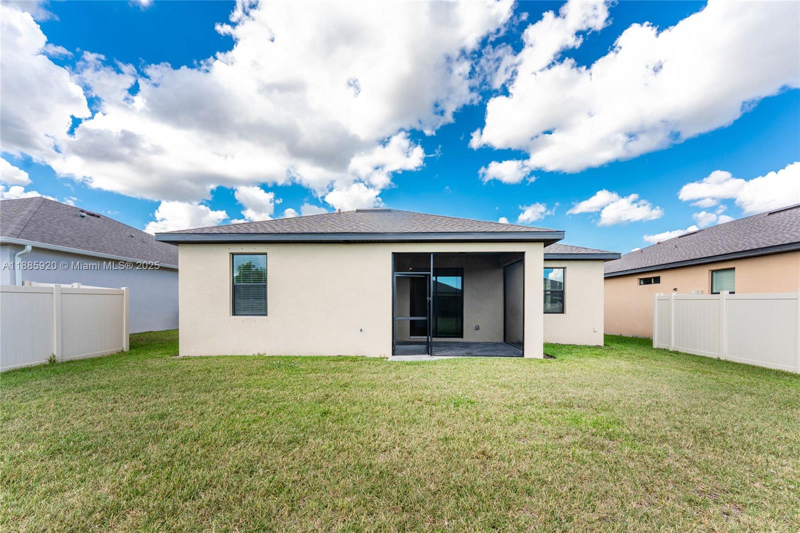 HAMMOKS AT WEST PORT - Residential