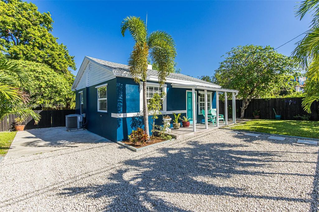 Photo of 2231 NW 91st St, Miami, FL 33147 (MLS # A11903143)