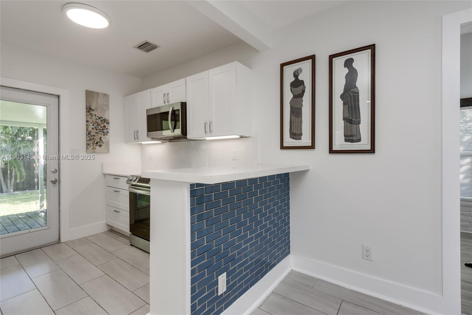 WEST LITTLE RIVER TRACK - Residential