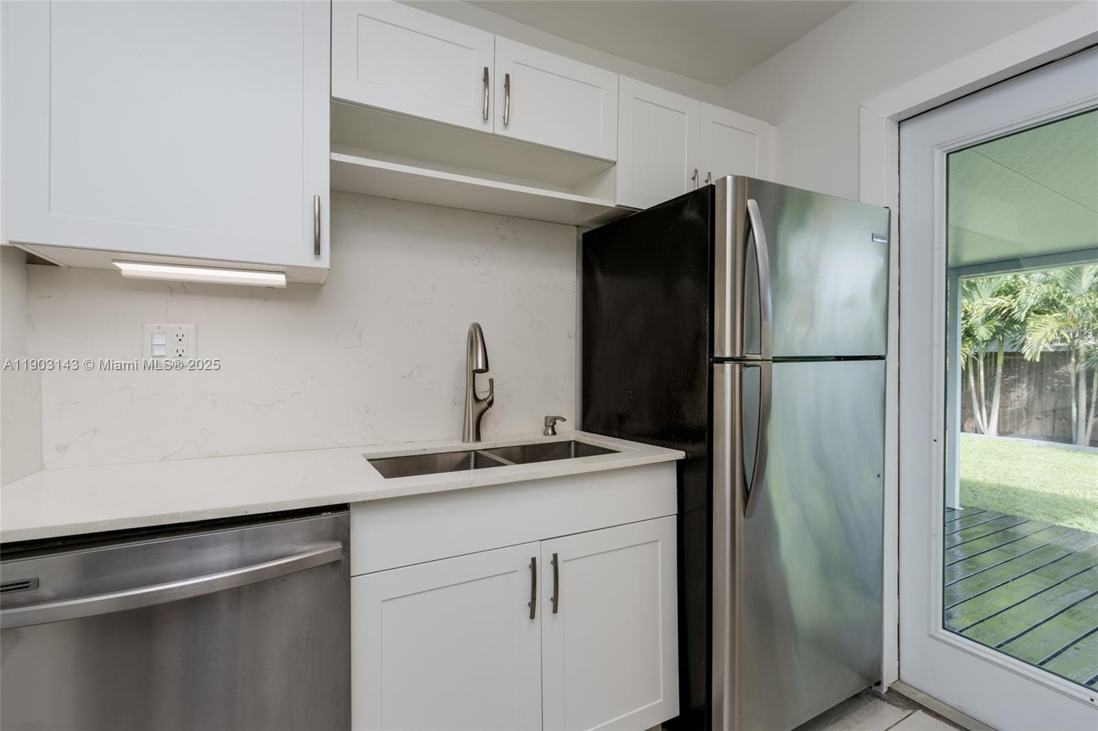 WEST LITTLE RIVER TRACK - Residential