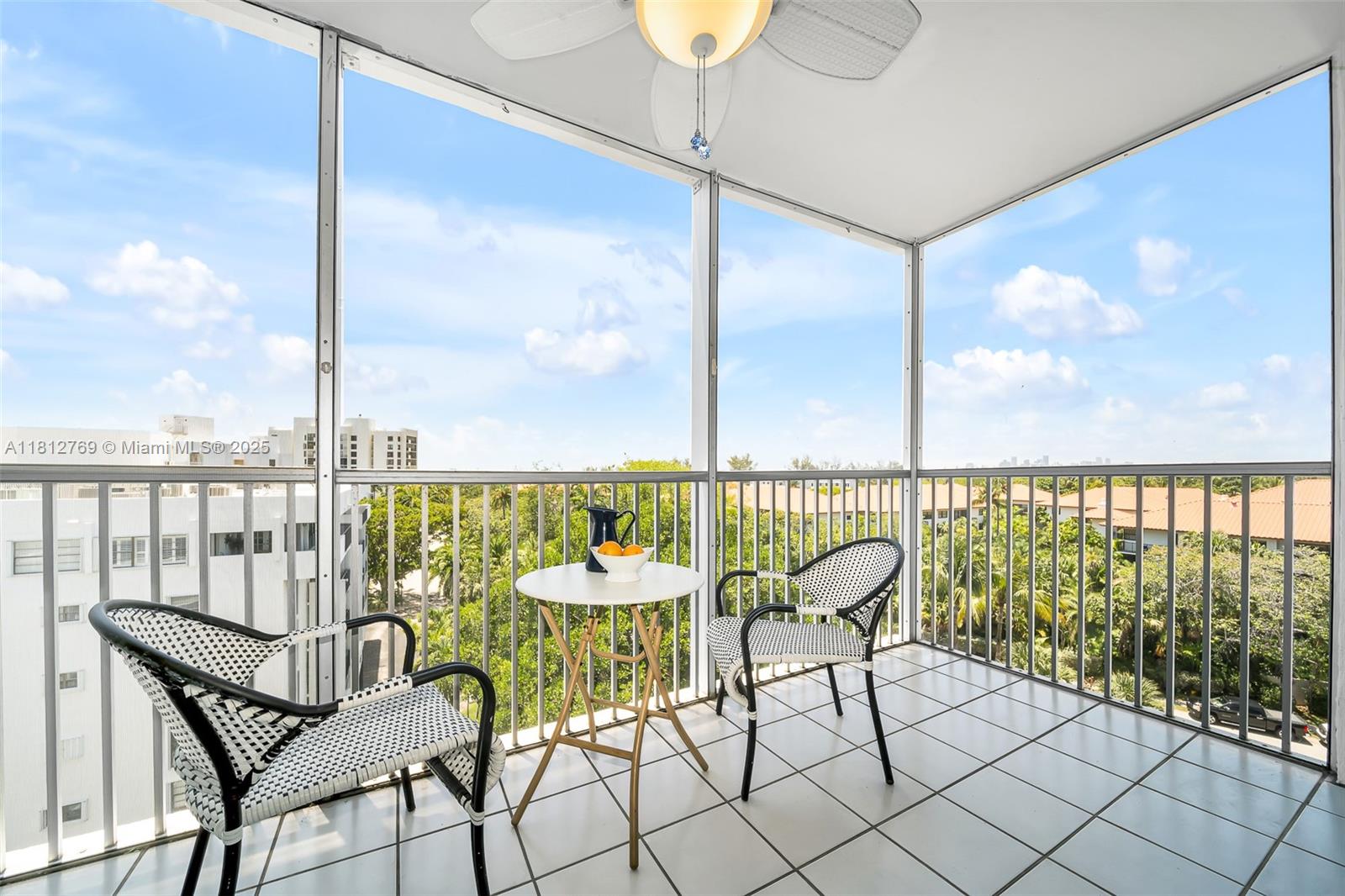 ISLAND BREAKERS CONDO - Residential Lease