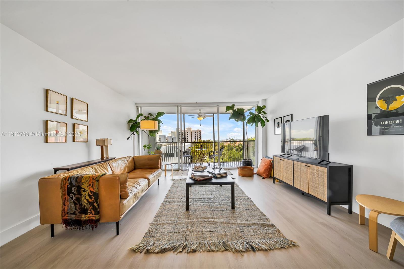 ISLAND BREAKERS CONDO - Residential Lease