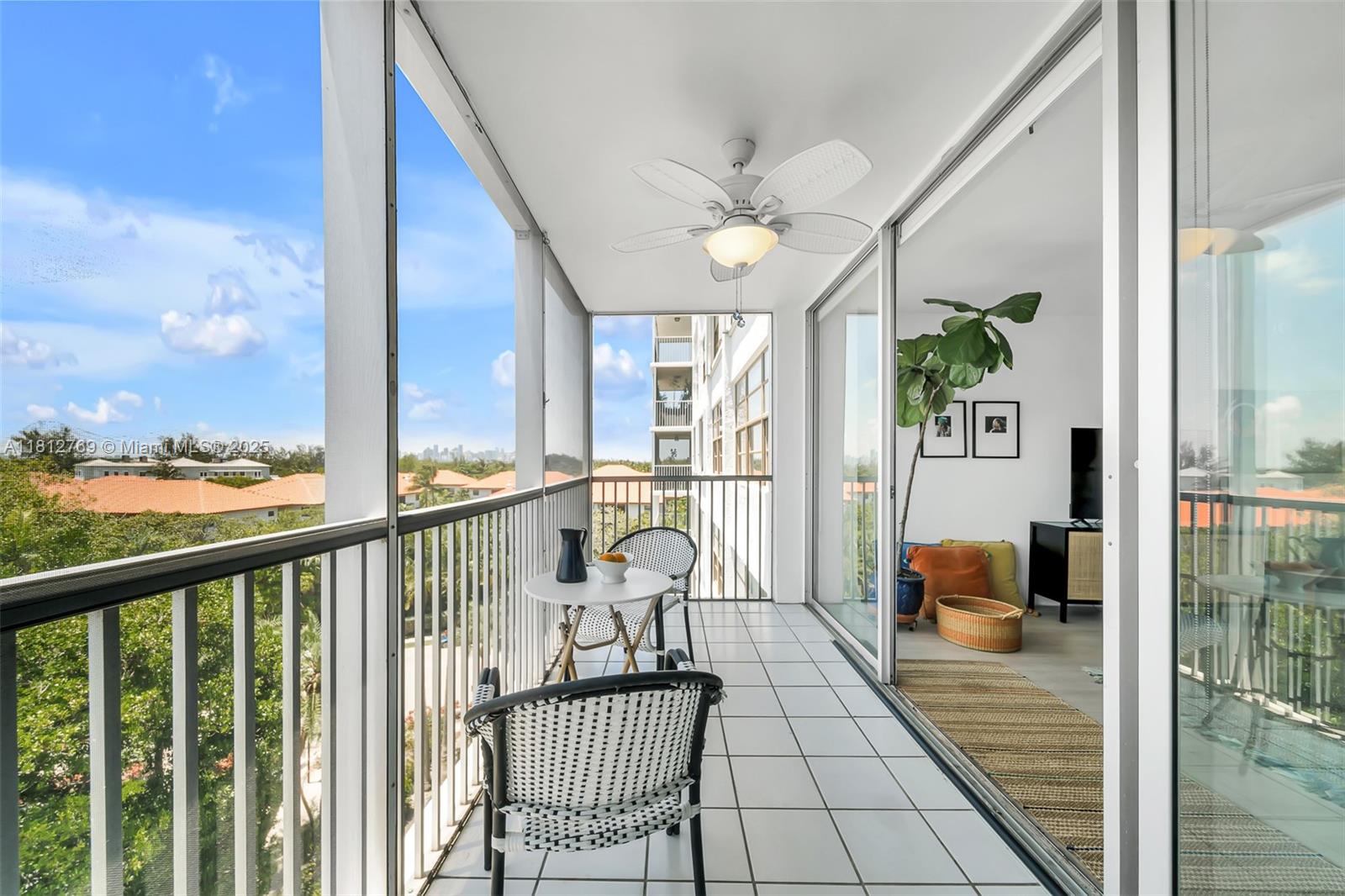 ISLAND BREAKERS CONDO - Residential Lease