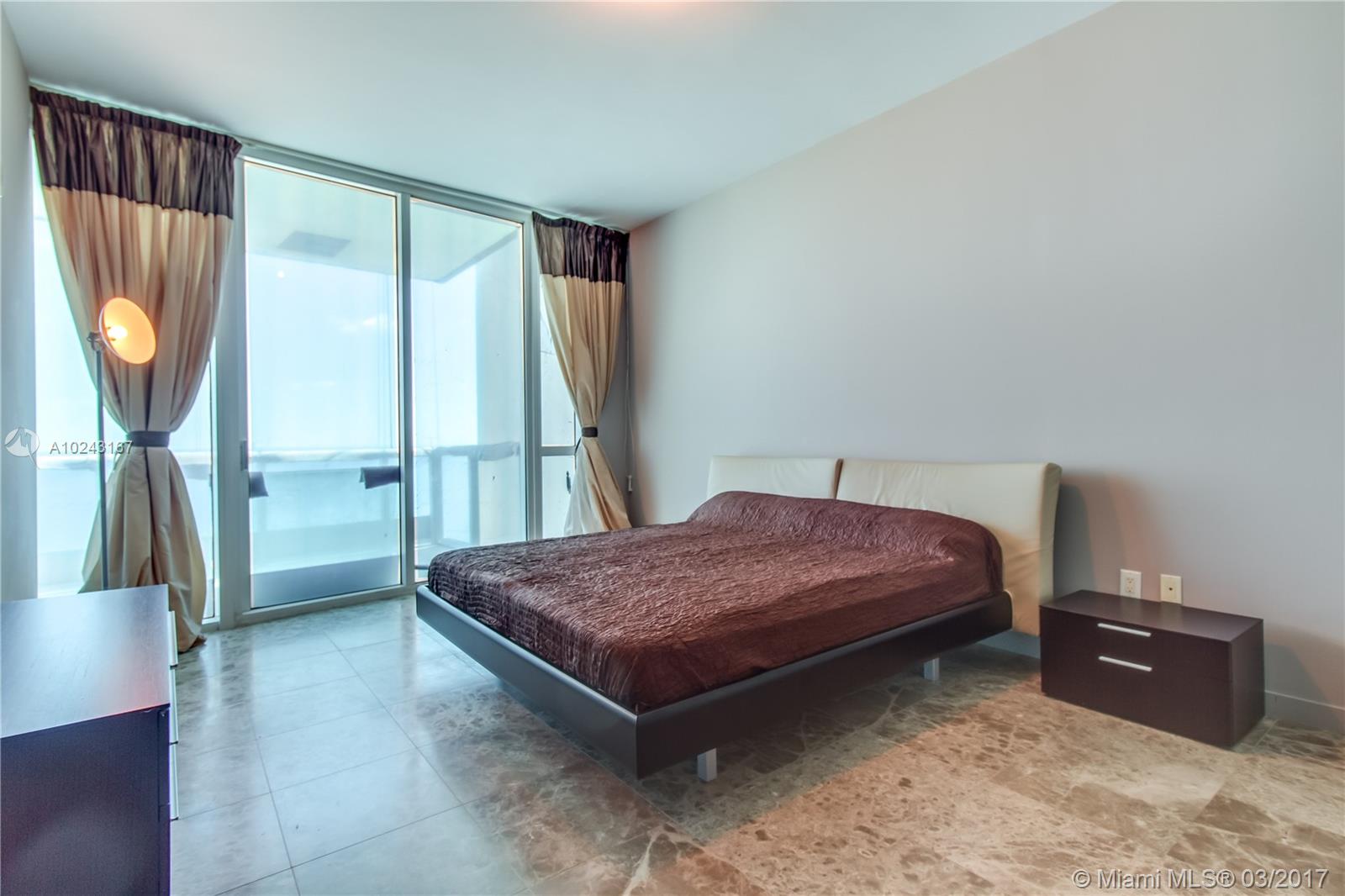 Continuum On South Beach - Residential Lease