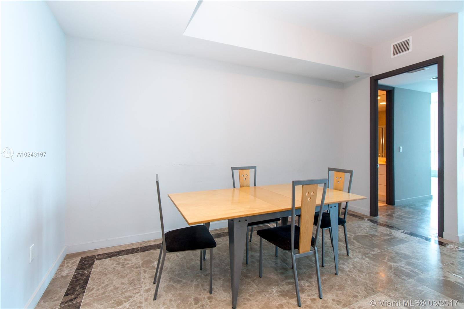 Continuum On South Beach - Residential Lease