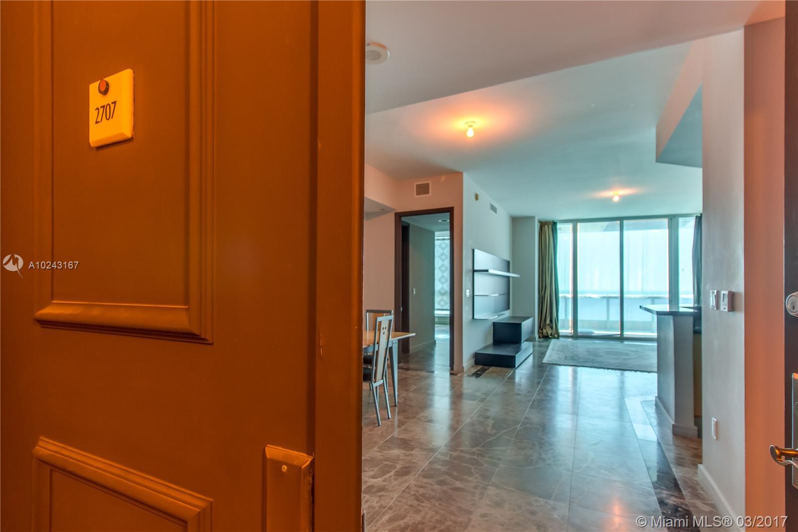 Continuum On South Beach - Residential Lease