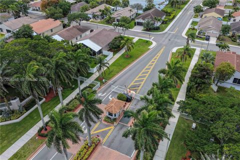 Tiny photo for 16284 NW 24th St, Pembroke Pines, FL 33028 (MLS # A12006246)