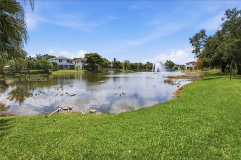 Tiny photo for 16284 NW 24th St, Pembroke Pines, FL 33028 (MLS # A12006246)