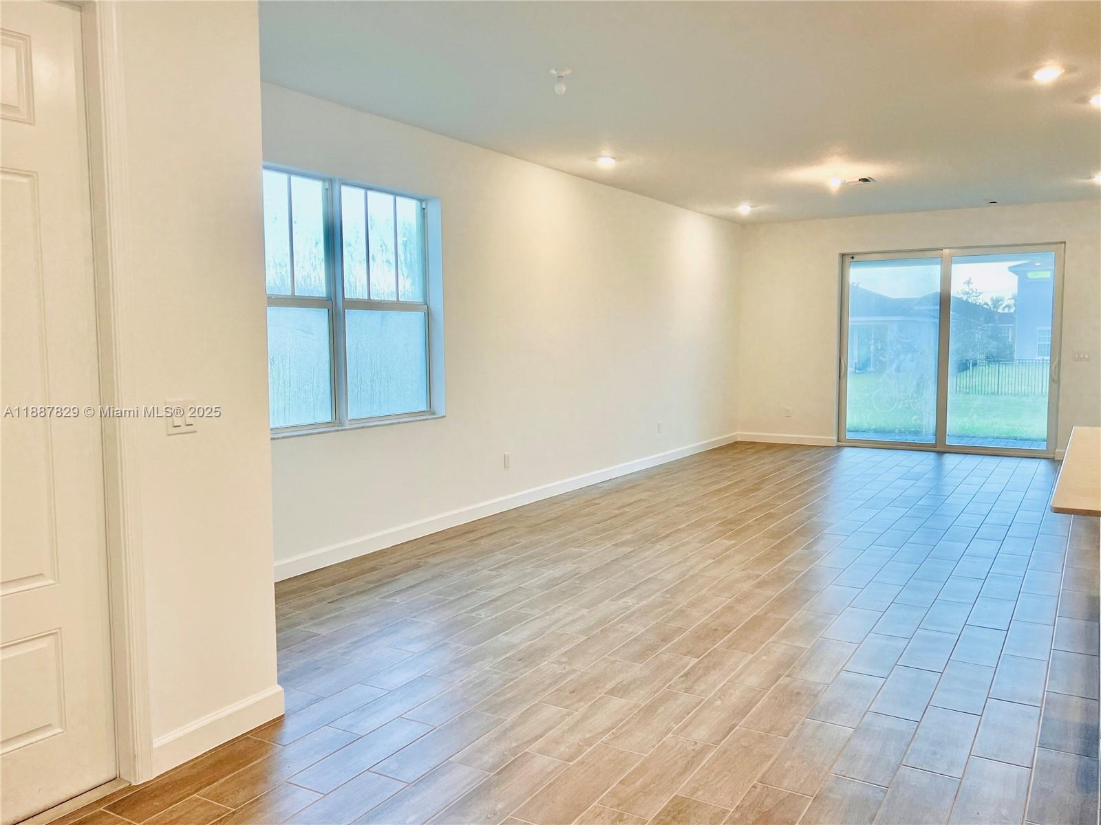 ARDEN PUD POD I NORTH - Residential Lease