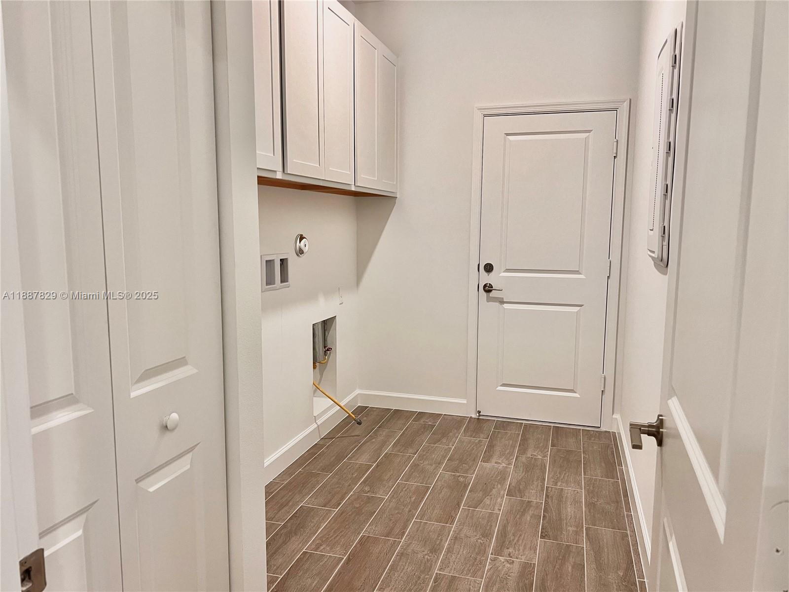 ARDEN PUD POD I NORTH - Residential Lease