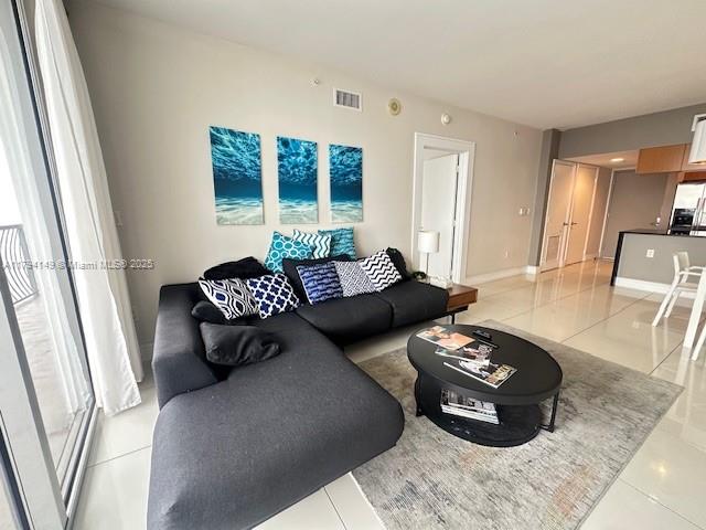 Rental Property at 1750 N Bayshore Dr 5511, Miami, Broward County, Florida - Bedrooms: 1 
Bathrooms: 1  - $2,700 MO.