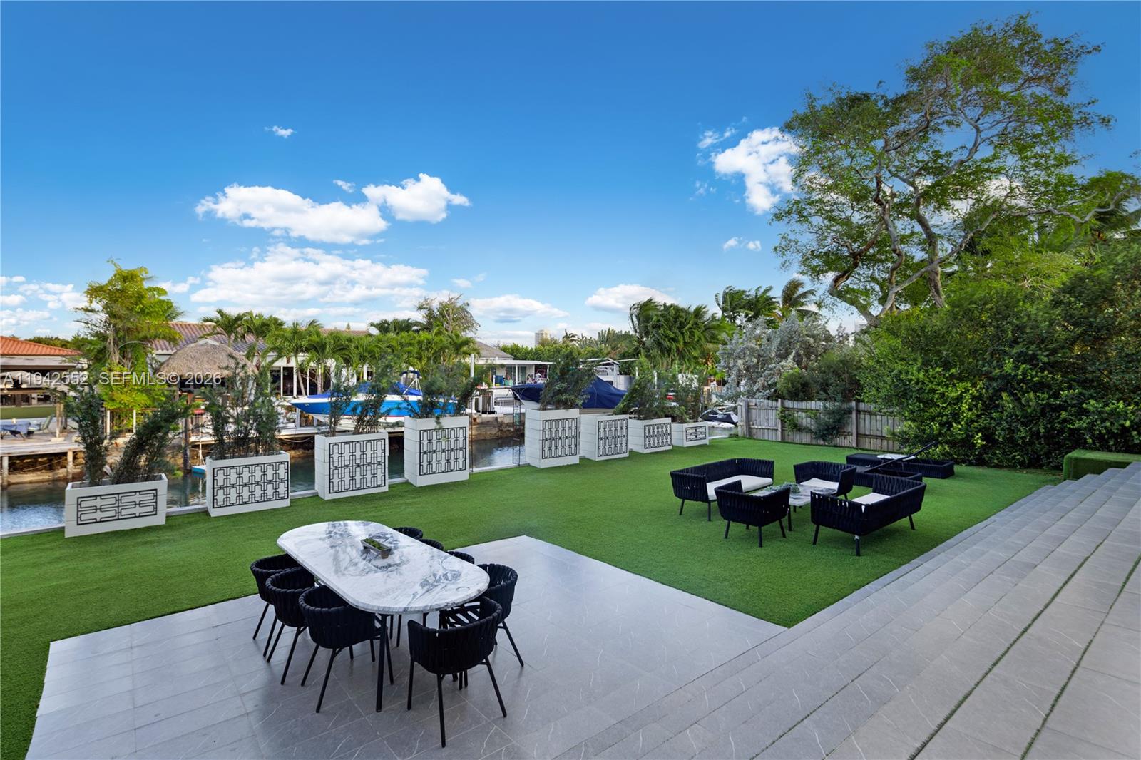 BISCAYNE POINT - Residential