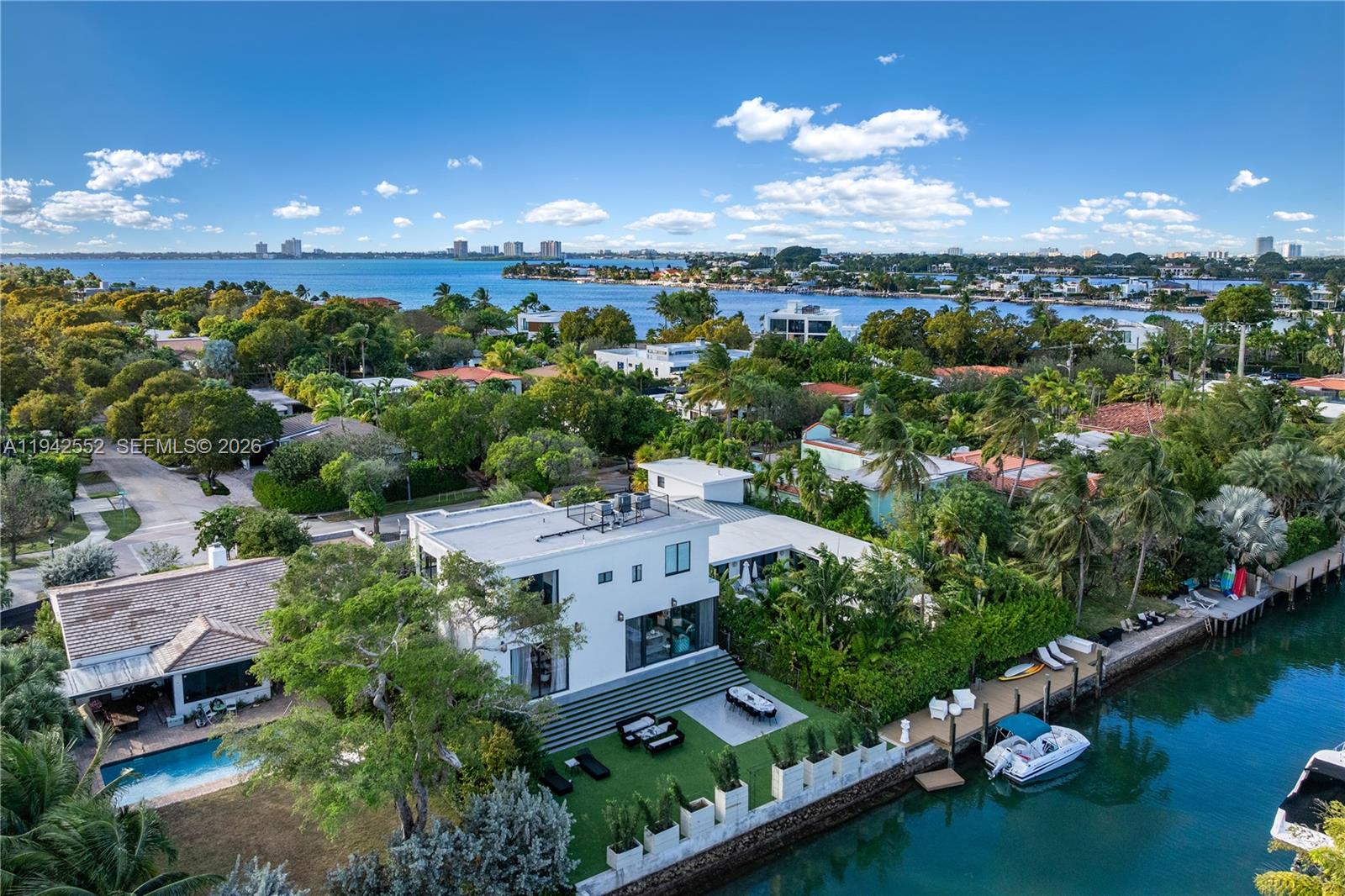 BISCAYNE POINT - Residential
