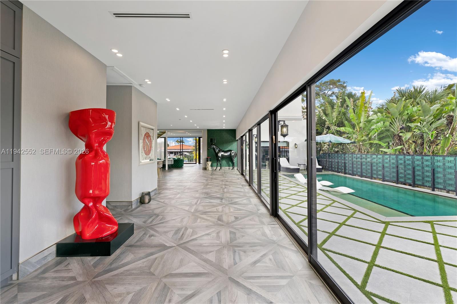 BISCAYNE POINT - Residential