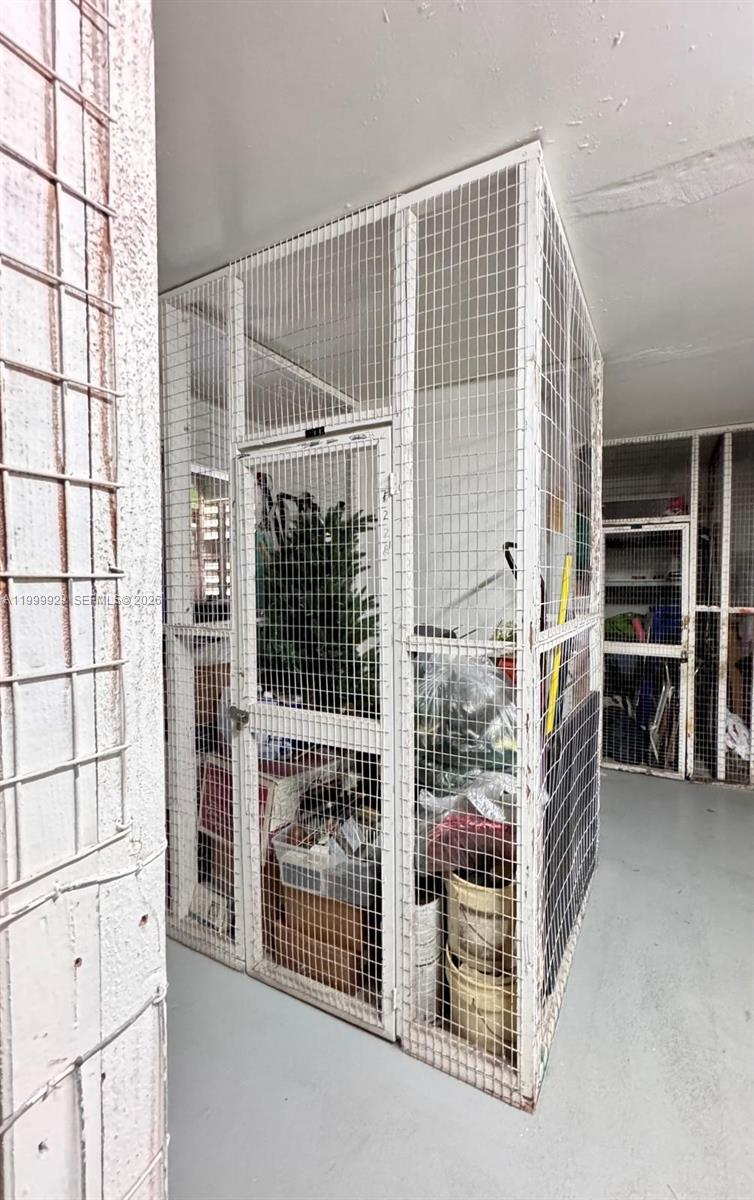 PARADISE VILLAS - Residential