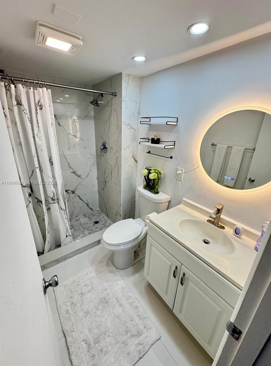 PARADISE VILLAS - Residential