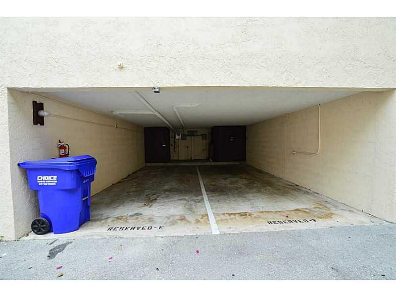 BRICKELLS FLAGLER - Residential Lease