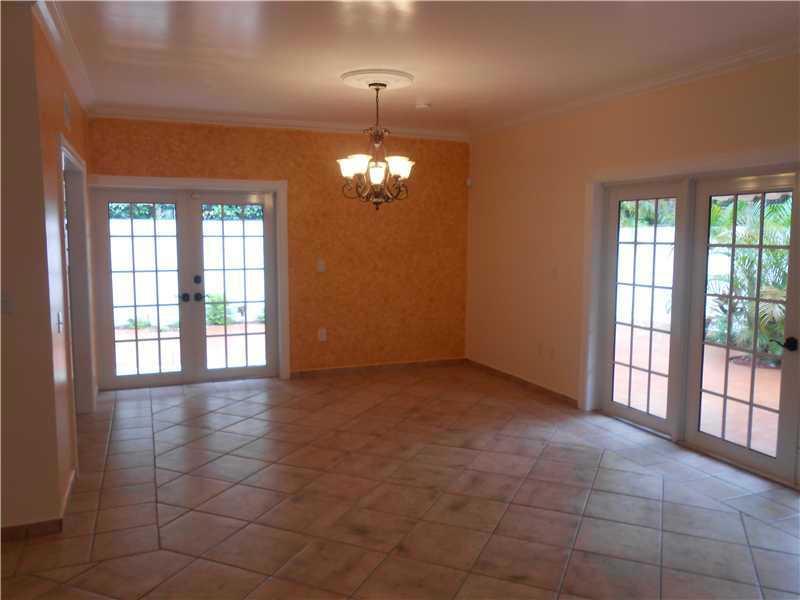 BRICKELLS FLAGLER - Residential Lease