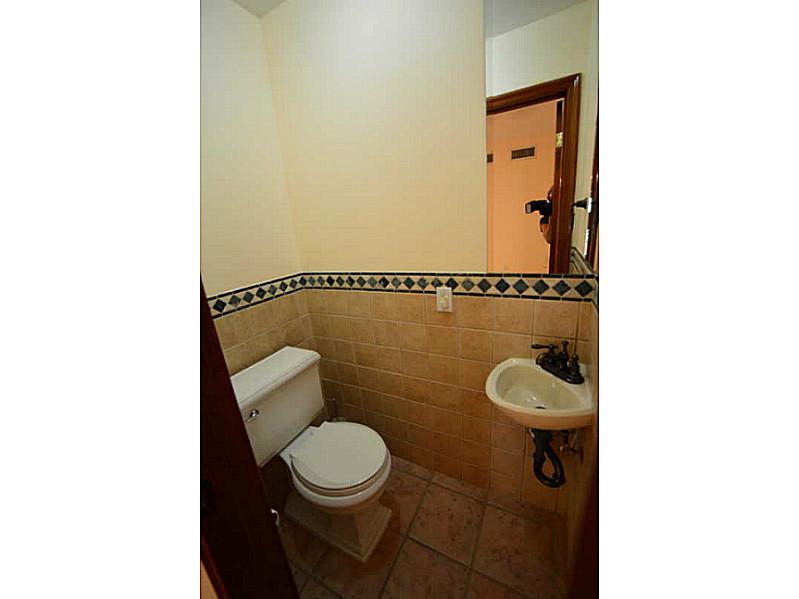 BRICKELLS FLAGLER - Residential Lease