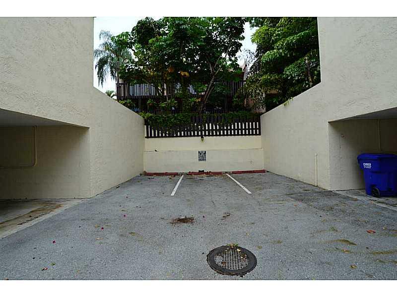 BRICKELLS FLAGLER - Residential Lease